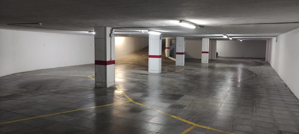 Lote 11 plazas de aparcamiento en Benicarló Venta