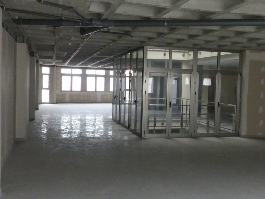 Oficinas y despachos en el centro de Benicarló. Alquiler y venta.